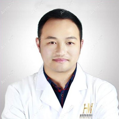 覃健