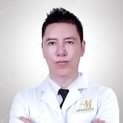 范小龙
