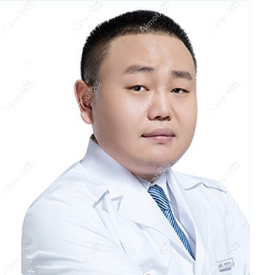 重庆军科整形美容医院赵亚均