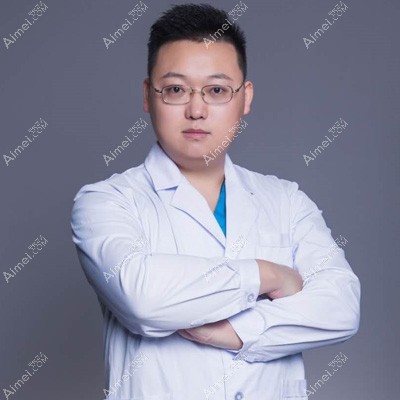 张华楠