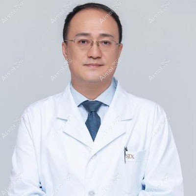 邱立东