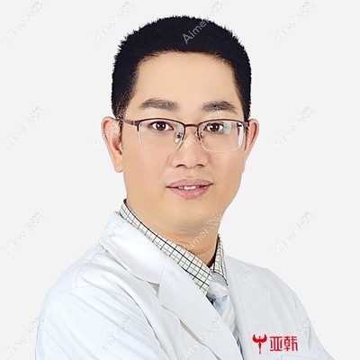 武汉亚韩整形外科医院邓正辉