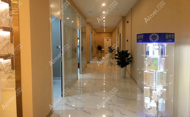河源华美医疗美容专科门诊部皮肤科过道
