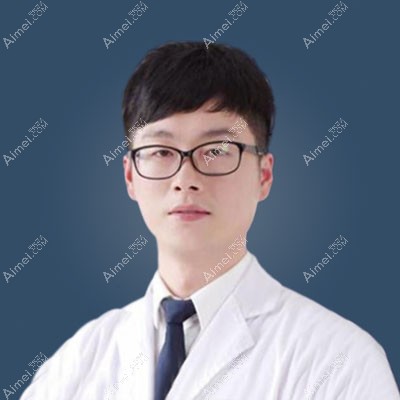 揭阳华美医疗美容门诊张旭
