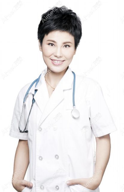 北京丽星翼美的魏志香医生擅长双眼皮改单手术.jpg