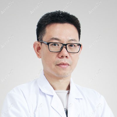 广州博仕整形外科门诊部李帅敏