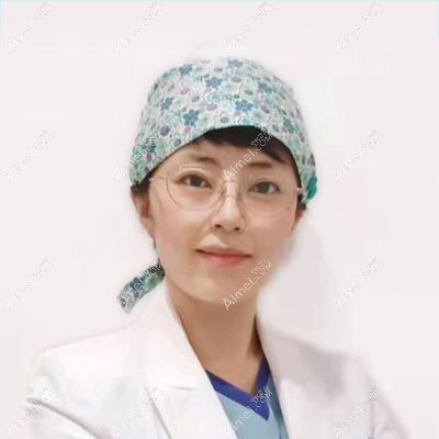 成都美极医疗美容门诊部王媛媛