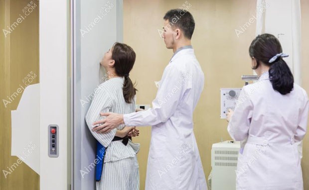 广州曙光口腔门诊部拍片室