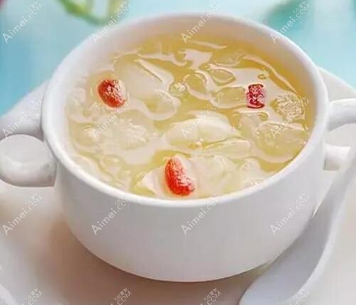 银耳雪梨汤有助于美白皮肤 银耳雪梨汤有助于美白皮肤
