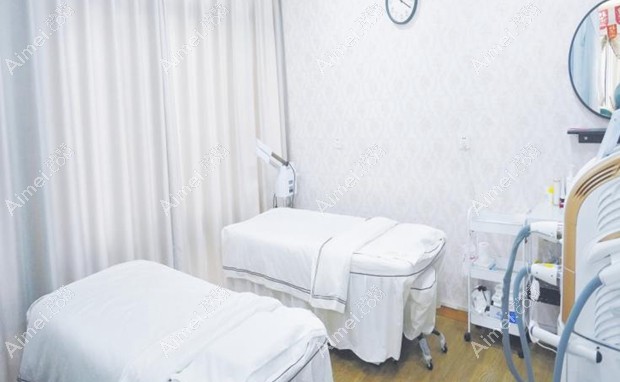 无锡优恩医疗美容门诊部激光美肤室