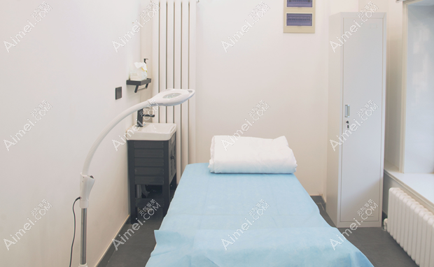 哈尔滨华运医疗美容诊所诊疗室