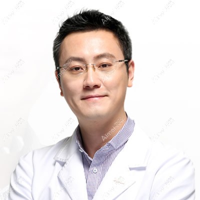 徐源弘