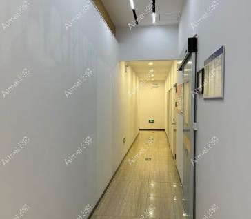 深圳穗华口腔门诊部医院走廊2