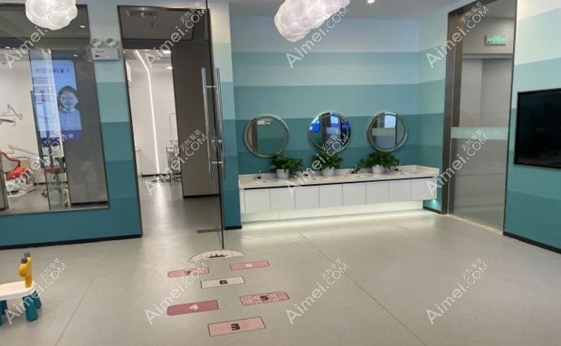 合肥华美嘉淮口腔门诊部大厅