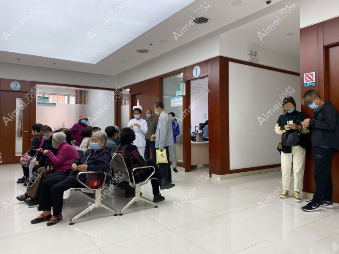 这是本院大厅环境 这是本院大厅环境