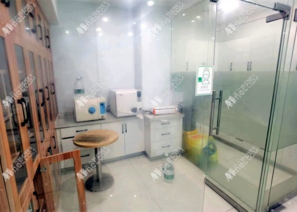 重庆北碚殷合光口腔科诊所 重庆北碚殷合光口腔科诊所