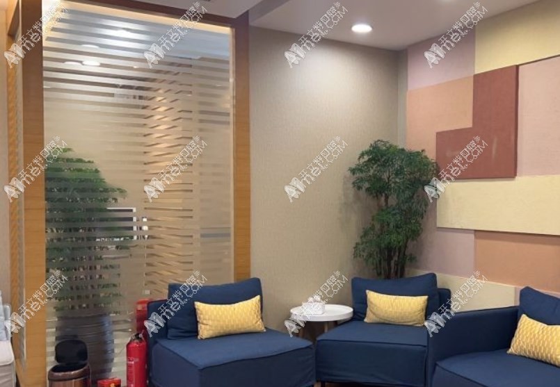 深圳瑞尔齿科诺心店 深圳瑞尔齿科诺心店