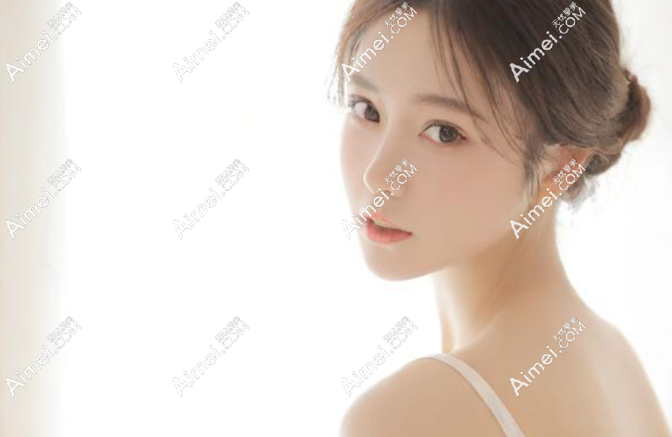 杜园园和刘志刚修复谁腻害?杜园园“妈生感”封神,刘志刚“动态美”登顶