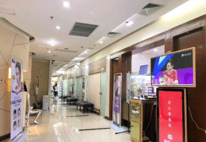 深圳联合丽格张艺智做眼周抗衰好吗?擅长泪沟和眼袋改善手法自然