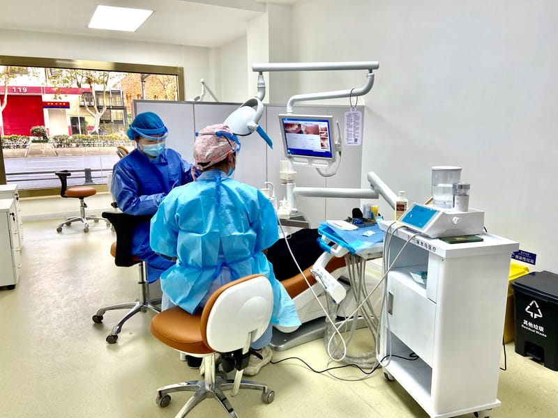 四、乐山医大口腔挂号当天流程:从进门到离开怎么安排